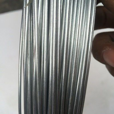 網ワイヤーGIの鉄ワイヤー棒Q195材料のための14のゲージによって電流を通される鋼線