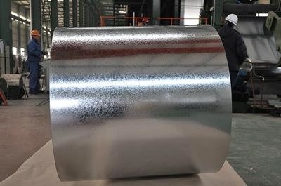 JISは鋼鉄コイルGB 1250mmのGIのコイル シートDx53dの鋼鉄に電流を通した